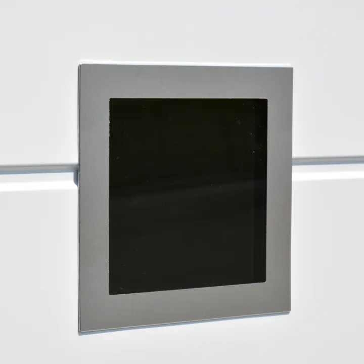 Aluminiumfenster für ein Garagentor 