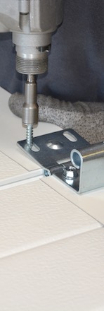 Axone Spadone garage door assembly Axone Spadone garage door assembly