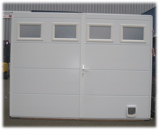40 mm insulated double-leaf service door 40 mm with 4 windows